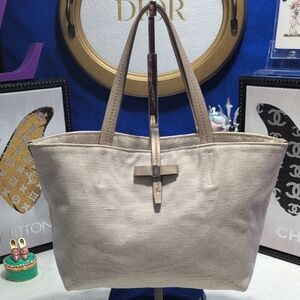 Salvatore Ferragamo Vara Small Tote In Beige Canvas And Leather Handles  🔥